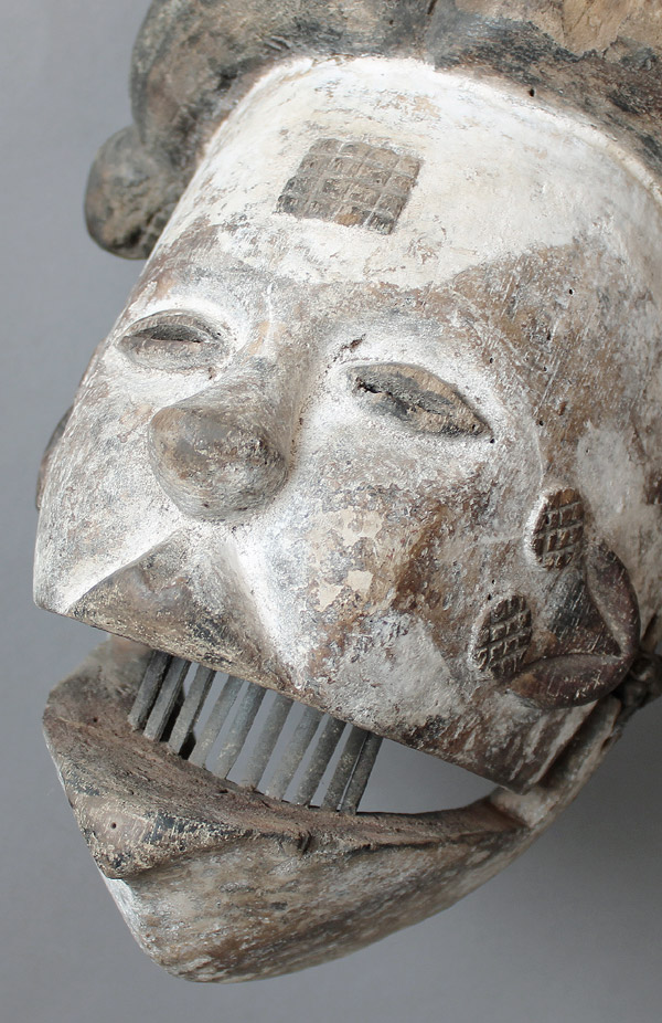 Nigeria Art Mask Niger Karikpo A2