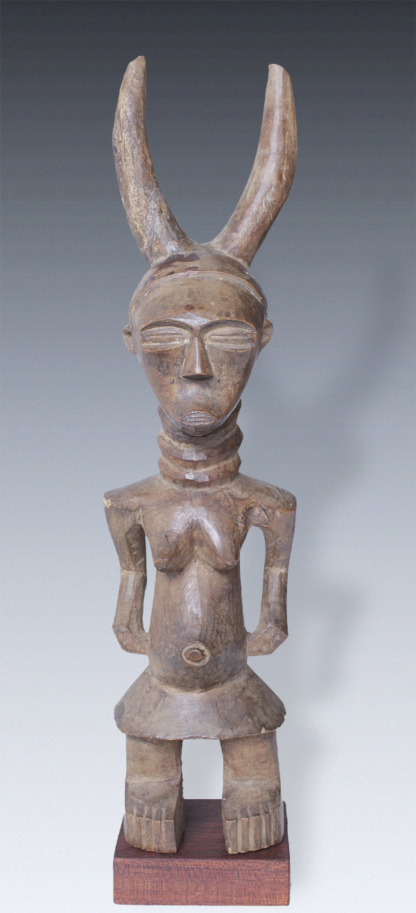 Gehornte Figur der Songye Kongo C