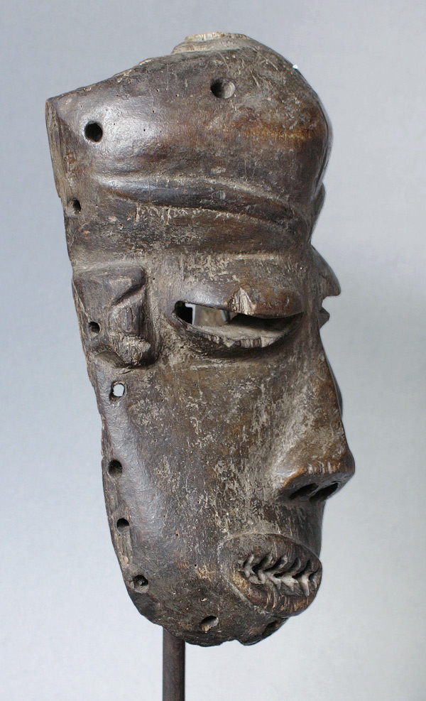 Mbangu Mbuya Mask Pende west Congo C