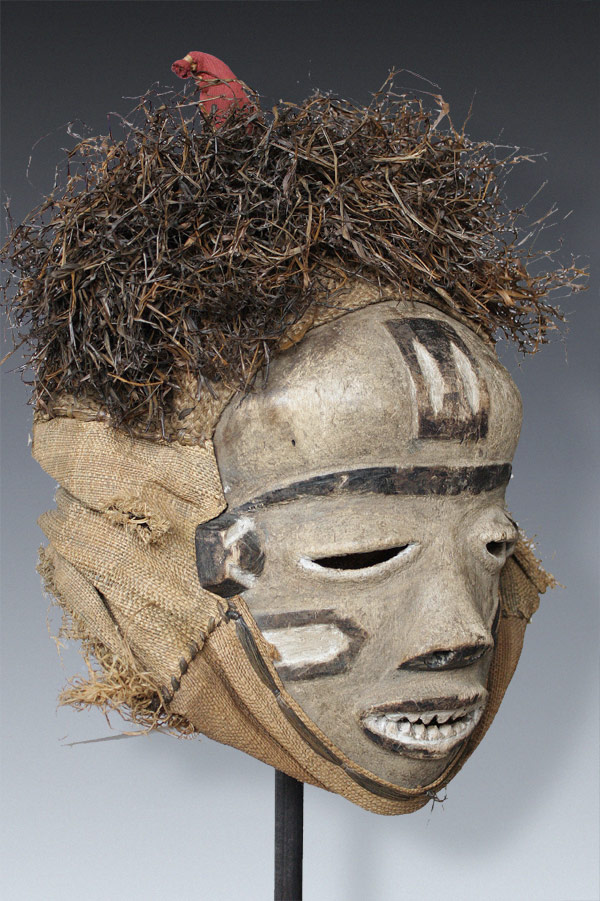 Mbuya Maske der Pende west B